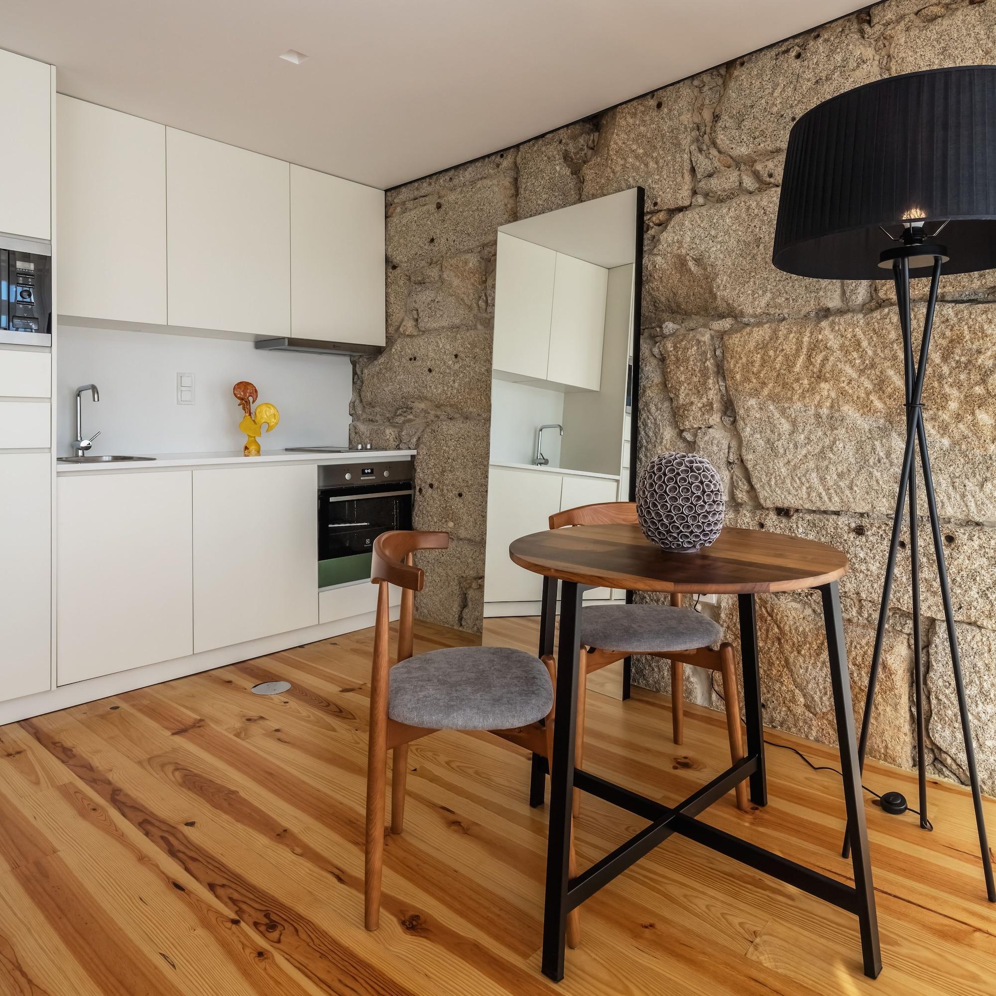 Hotel apartamentowy River 4*